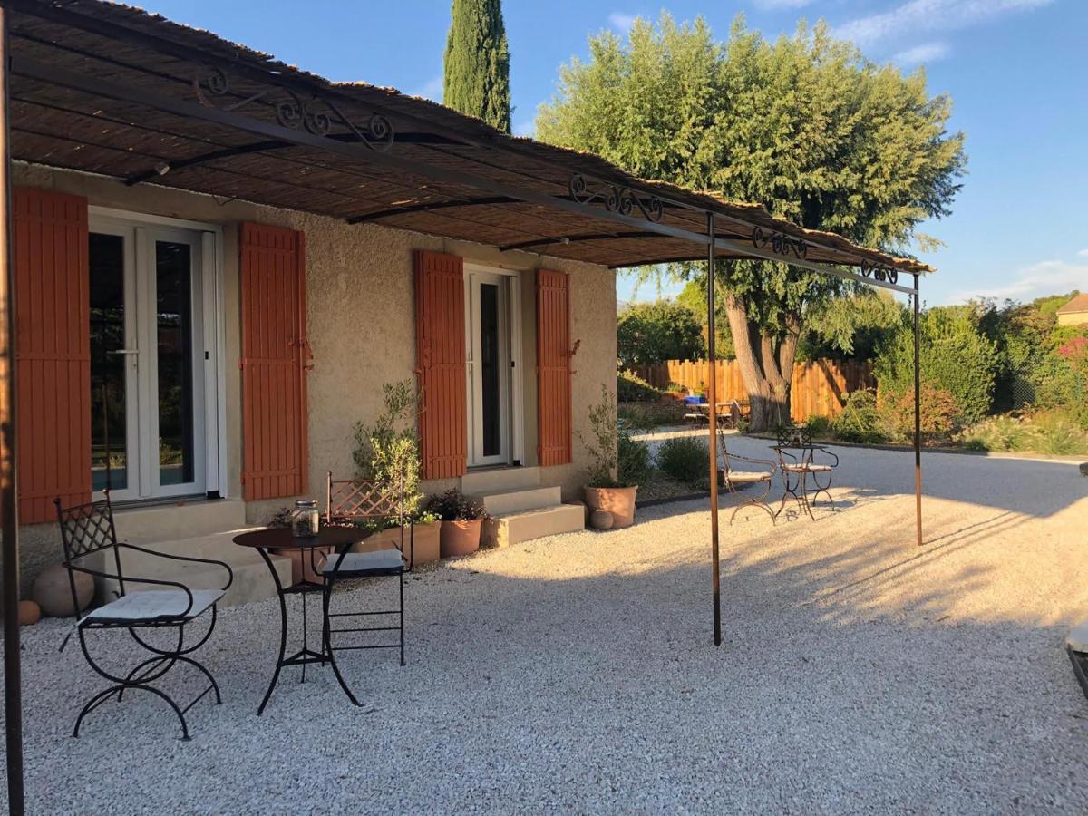 Bed and Breakfast La Figue Noire Caromb Exterior foto